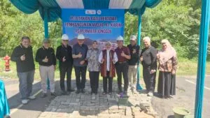 PARA OWNER, DONATUR DAN DOKTER LAKUKAN PELETAKAN BATU PERTAMA MASJID AL-KARIM